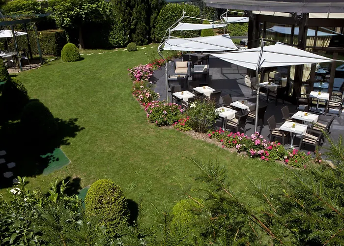 Warwick Reine Astrid -Hotel Lyon