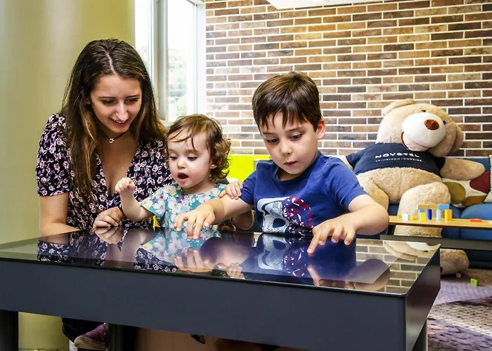 Novotel Centre-Confluence Bord De SaoneHotel Lyon